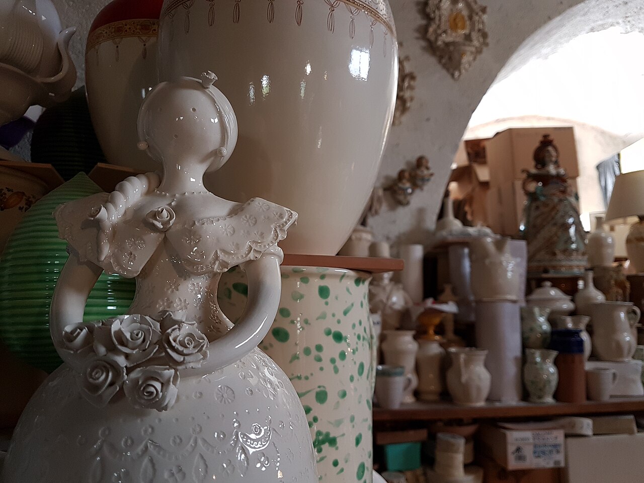 Traditional Apulian ceramics