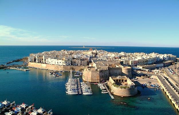 The old town of Gallipoli seen from the sea