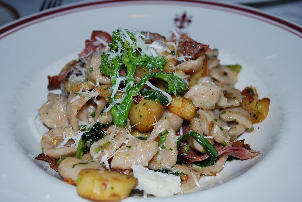 Orecchiette with cime di rapa