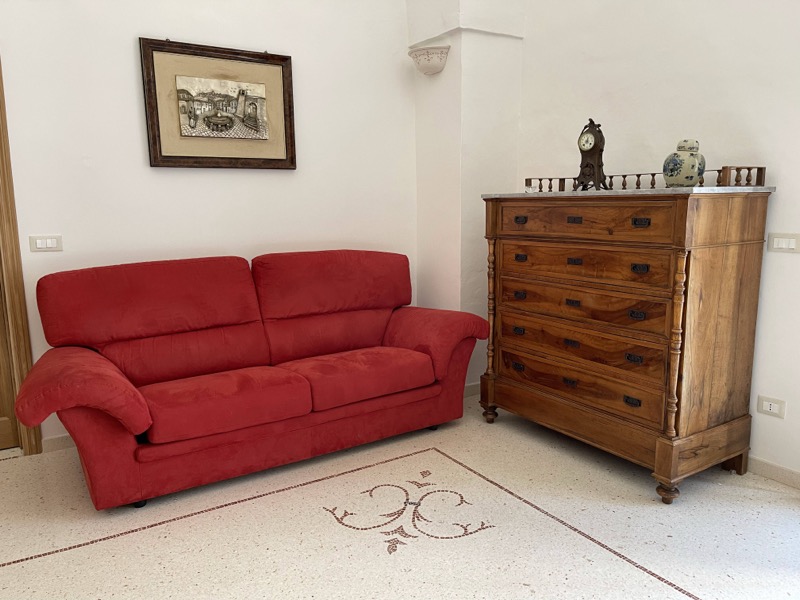 Living Room Extra